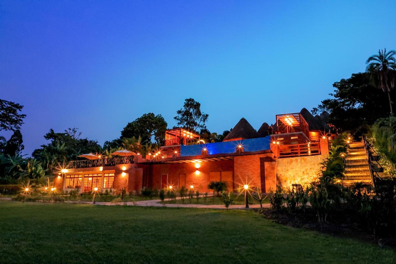 Divine Resort & Spa Кампала Экстерьер фото