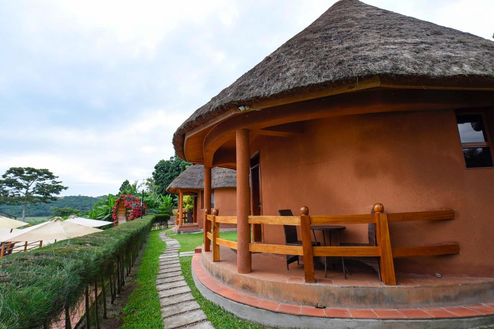 Divine Resort & Spa Кампала Экстерьер фото