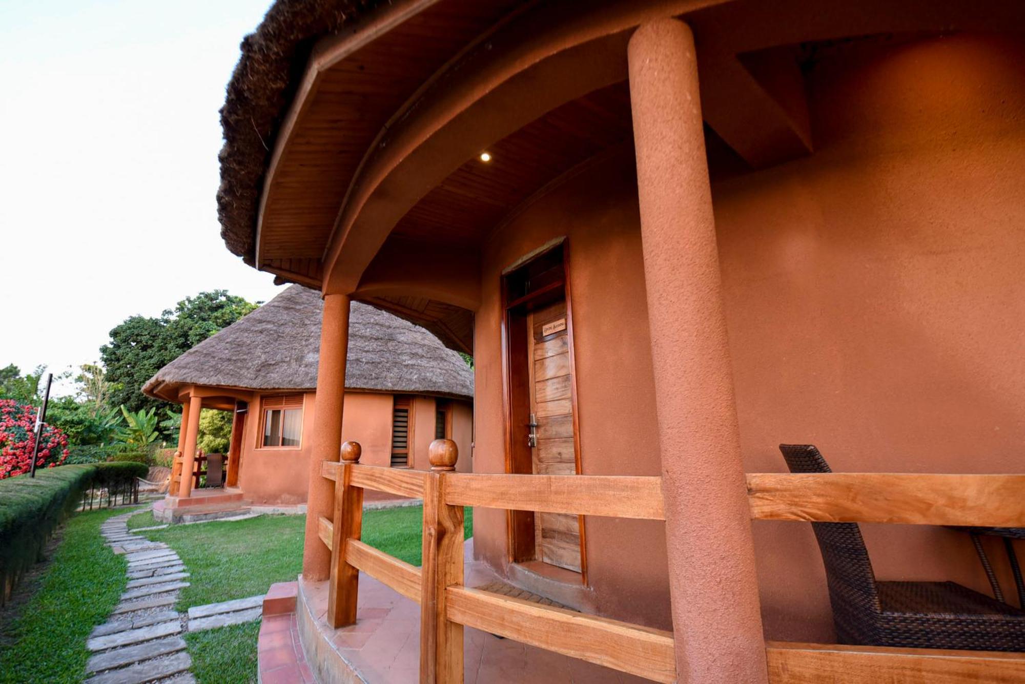Divine Resort & Spa Кампала Экстерьер фото