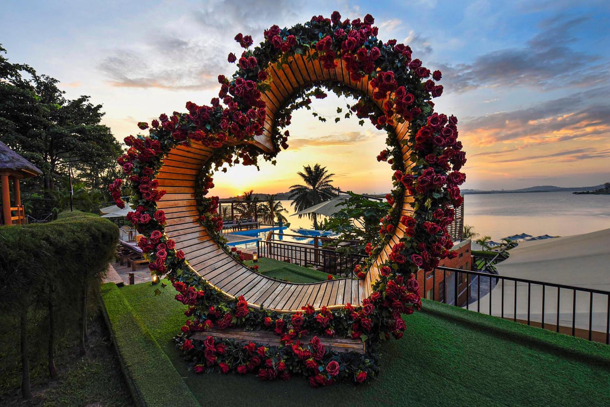 Divine Resort & Spa Кампала Экстерьер фото